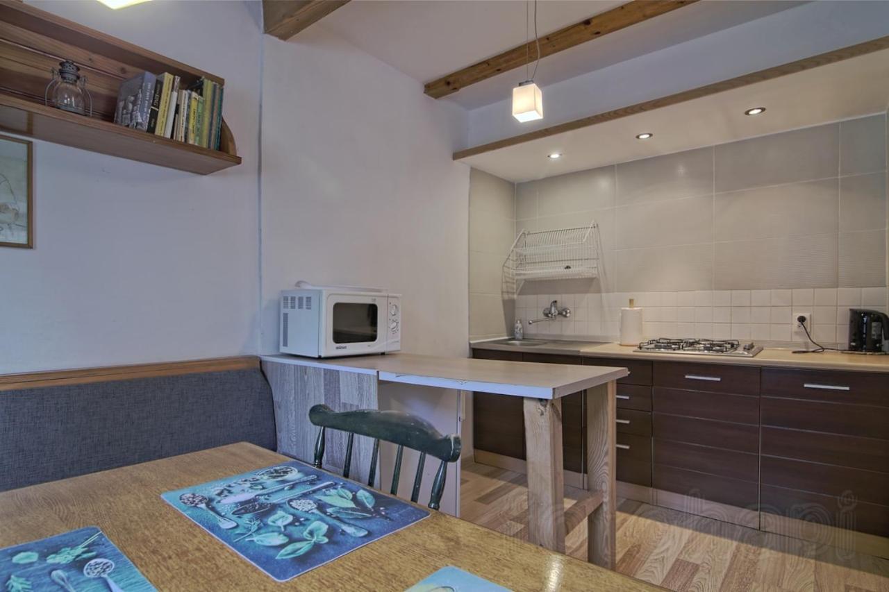 Pokoje I Apartamenty Przy Sosnowej Poddabie Esterno foto