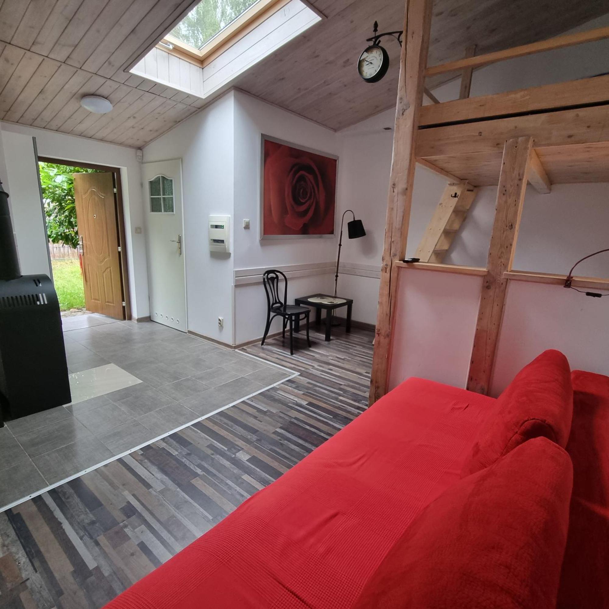 Pokoje I Apartamenty Przy Sosnowej Poddabie Esterno foto