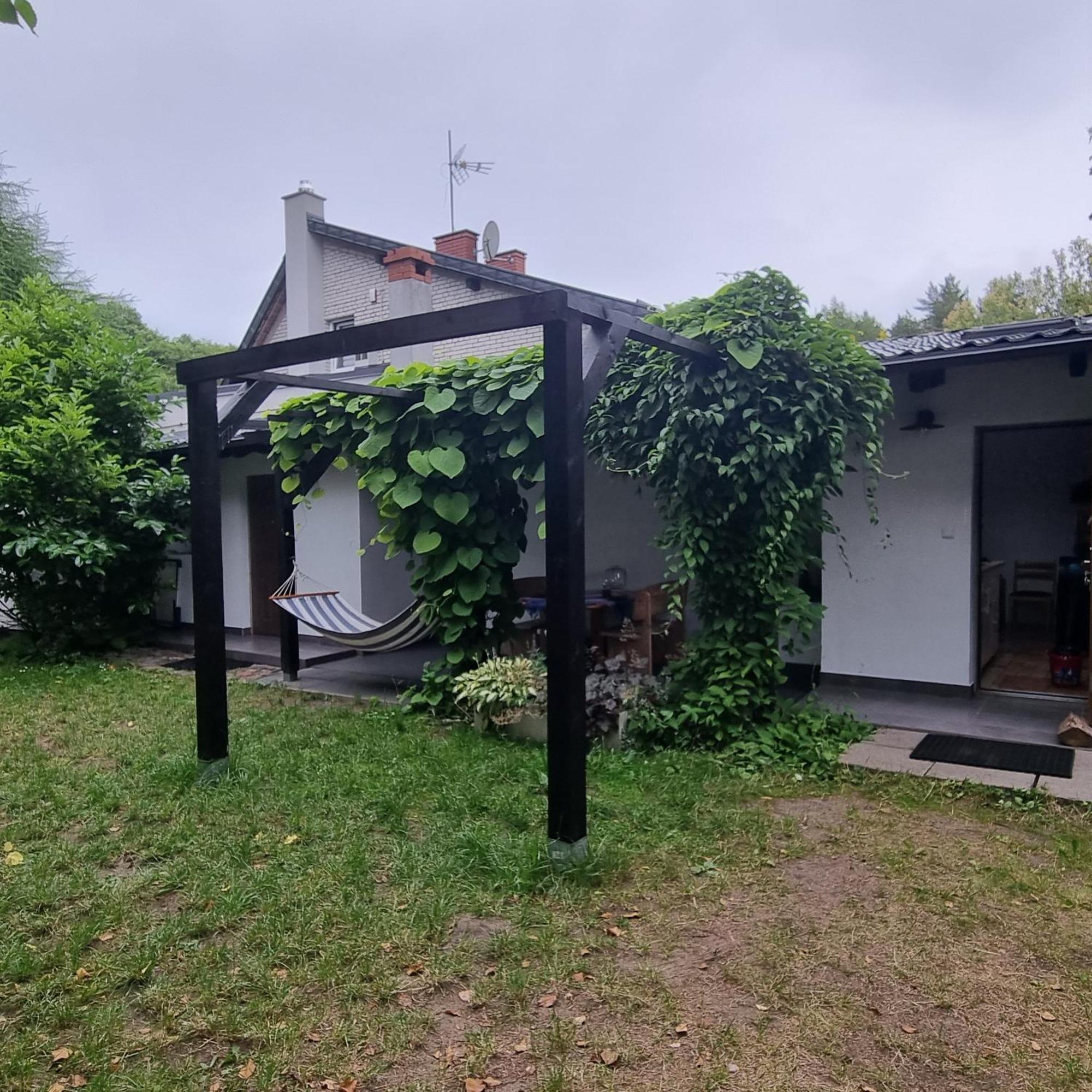 Pokoje I Apartamenty Przy Sosnowej Poddabie Esterno foto
